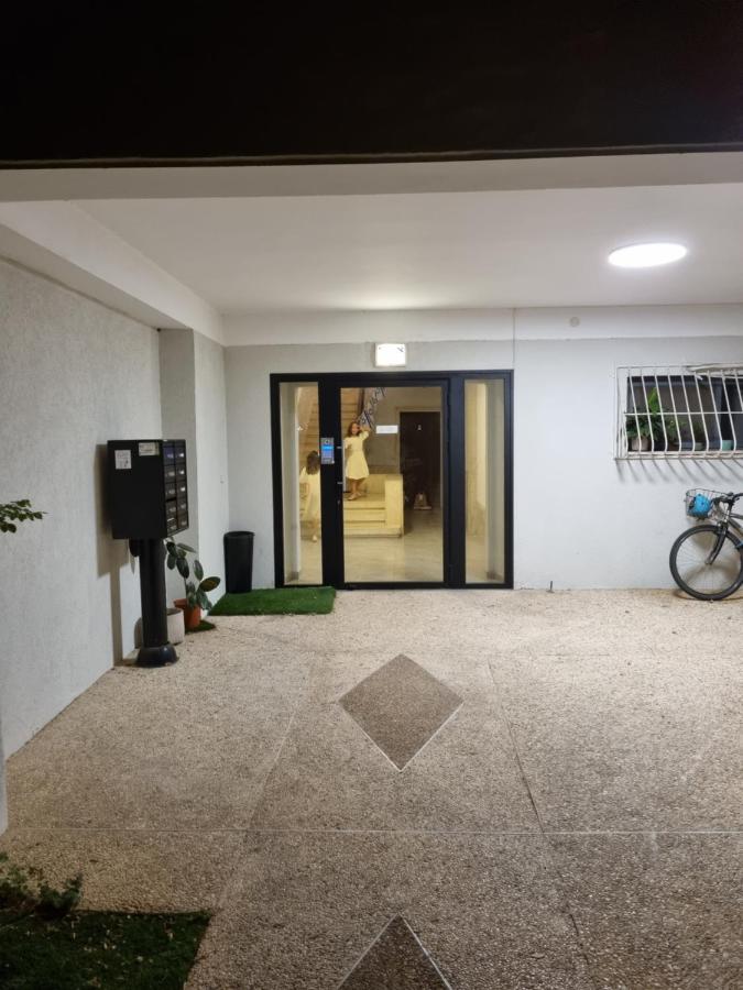 شقة تل أبيب  في Apt Heart Tlv Arnon 50 Mt From Sea المظهر الخارجي الصورة