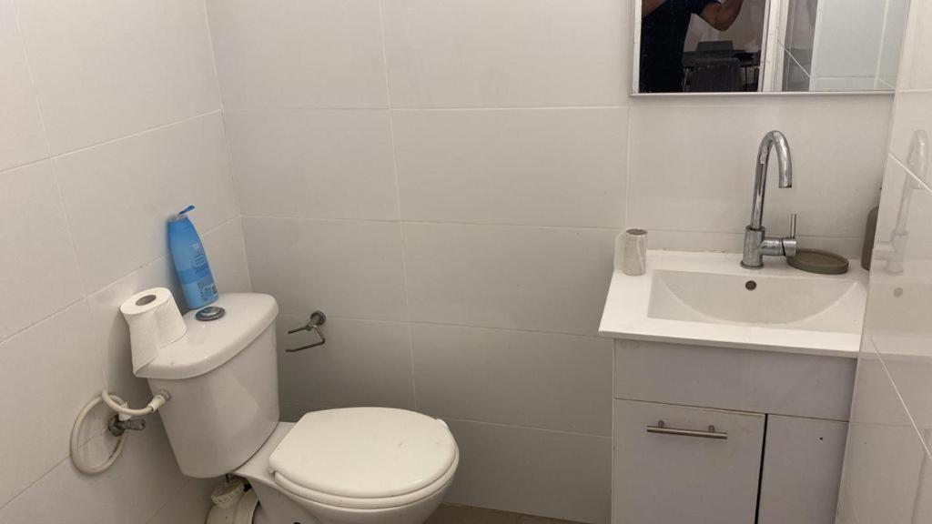 شقة تل أبيب  في Apt Heart Tlv Arnon 50 Mt From Sea المظهر الخارجي الصورة